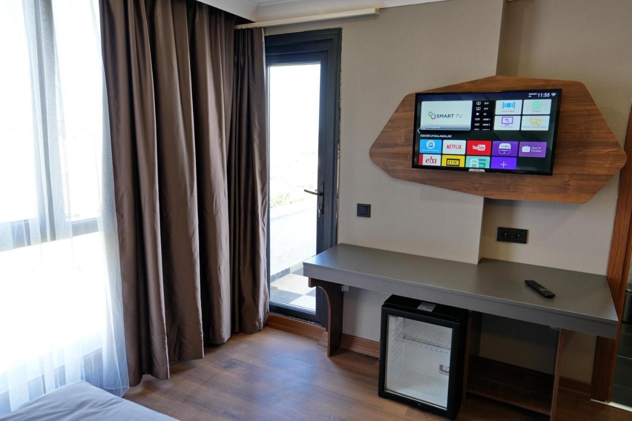 Shelton Airport Hotel Arnavutkoy ภายนอก รูปภาพ